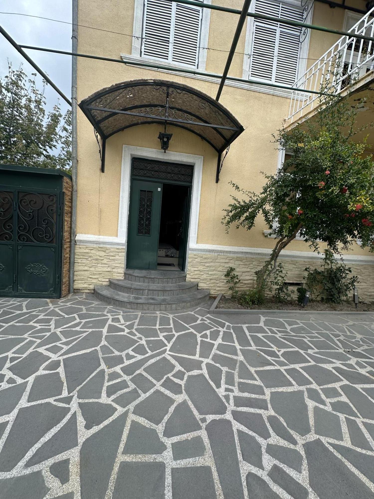 Ekas Rosengarten Gori Dış mekan fotoğraf